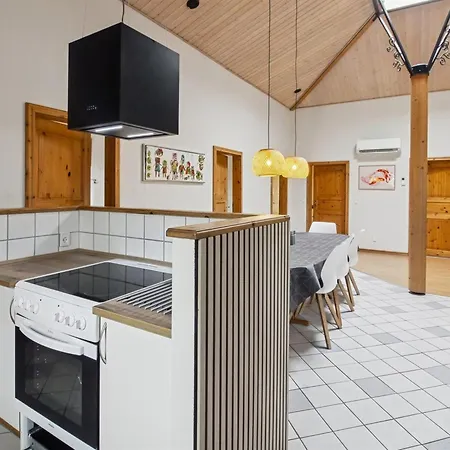 Absalon - 29km From The Sea By Interhome *